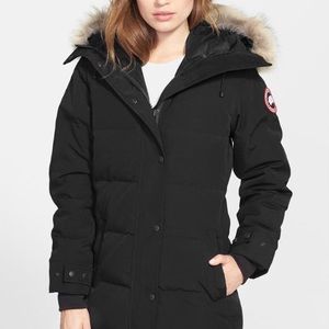 Canada Goose Genuine Coyote Fur Trim Down Parka